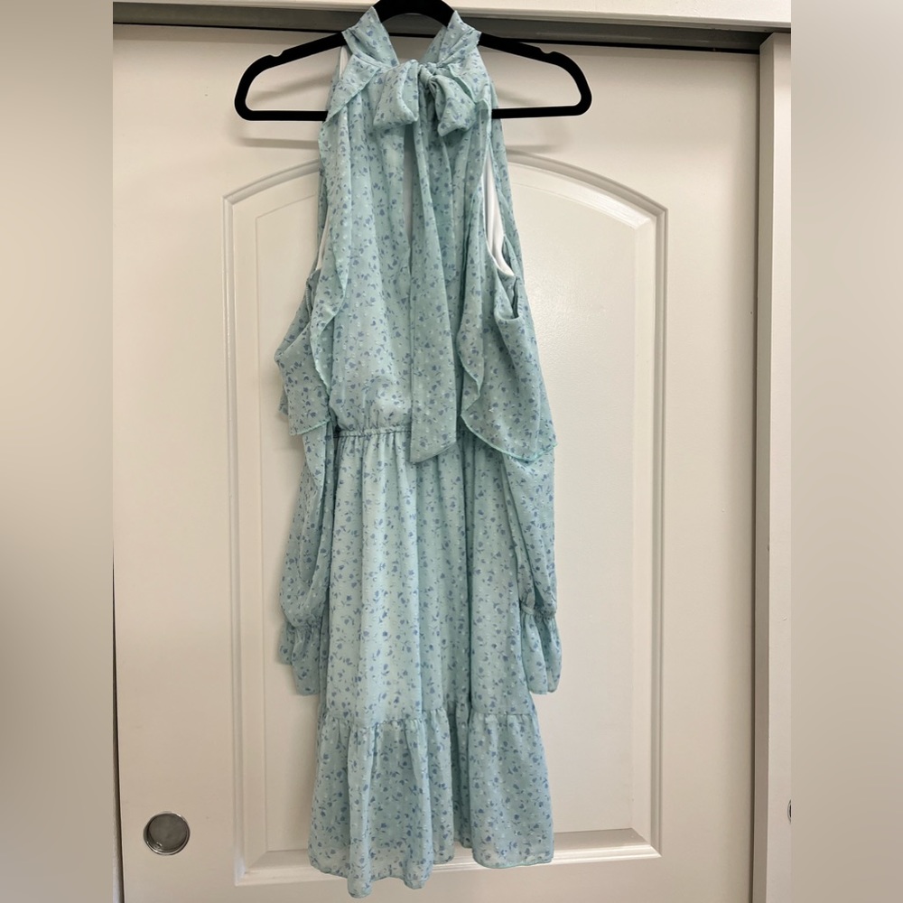 NWOT The Fashion Poet Clip Dot Cold Shoulder Ruffle Long Sleeve Dress - Picture 5 of 13